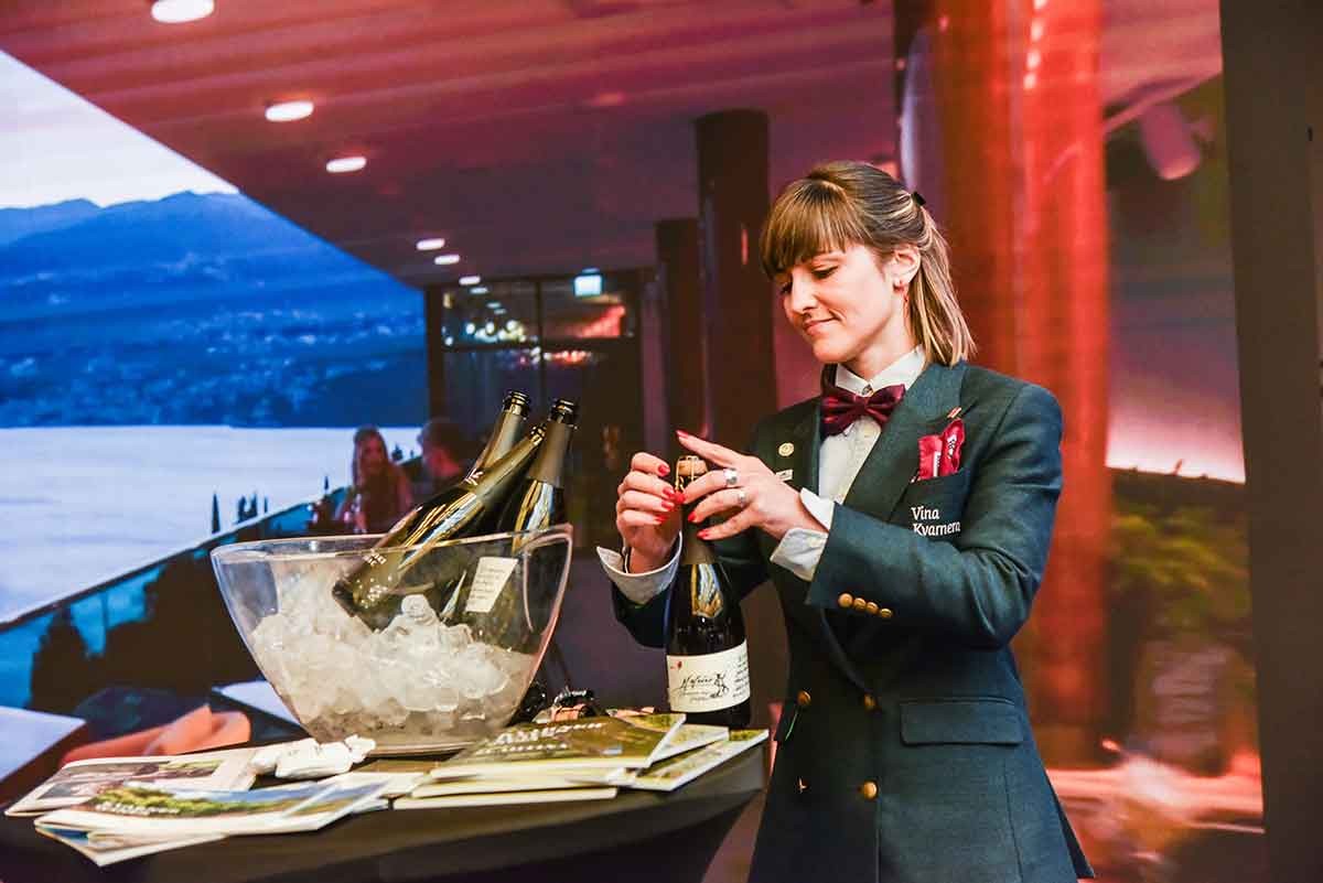 TU Sun & Sea workshop moment