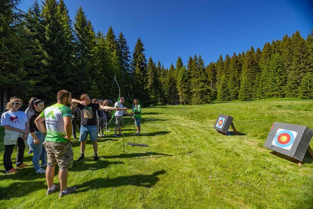 Team building archery