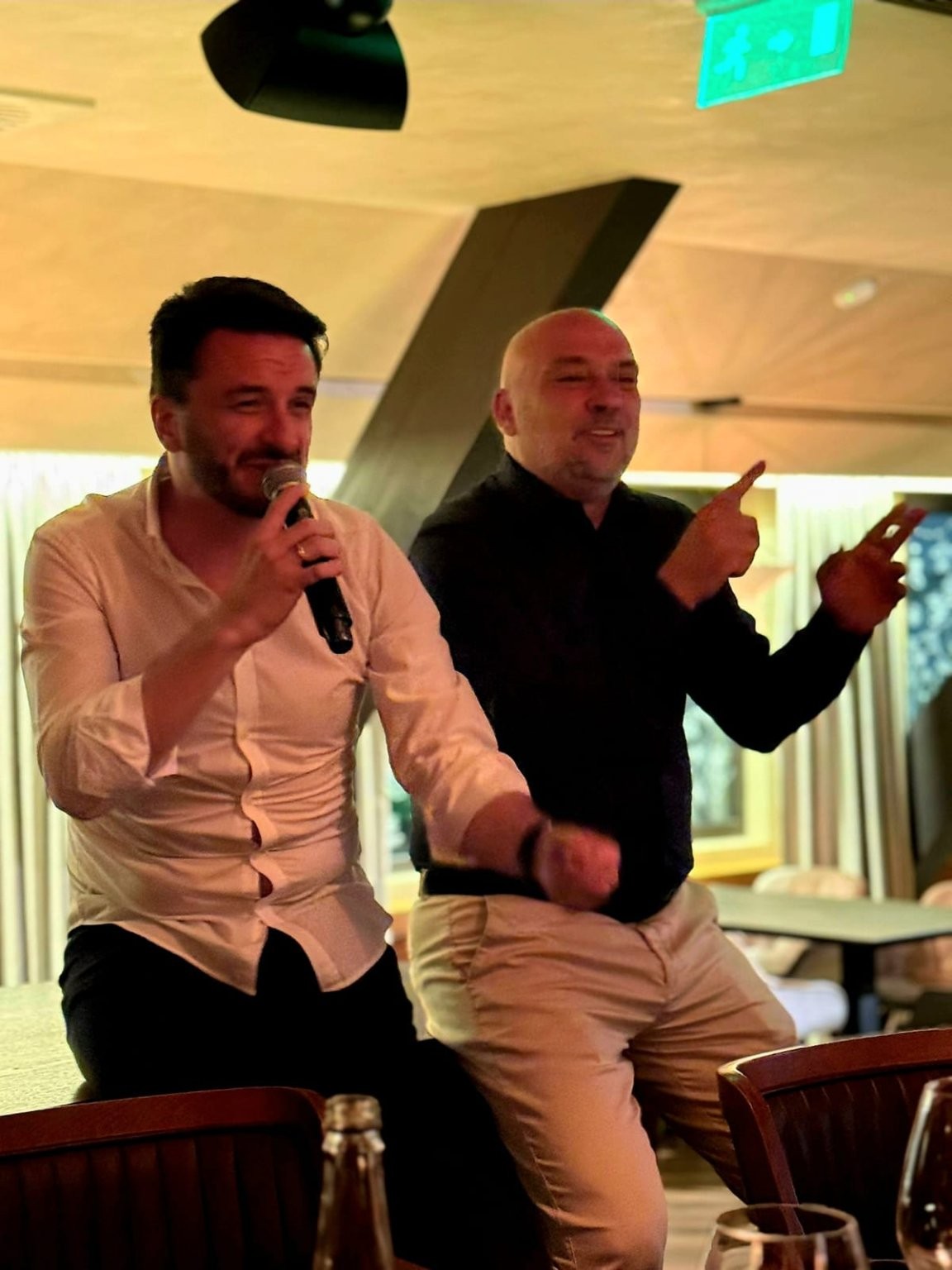 Koponik teambuilding party moment