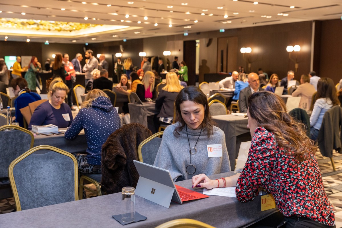 TU Sun & Sea event moment